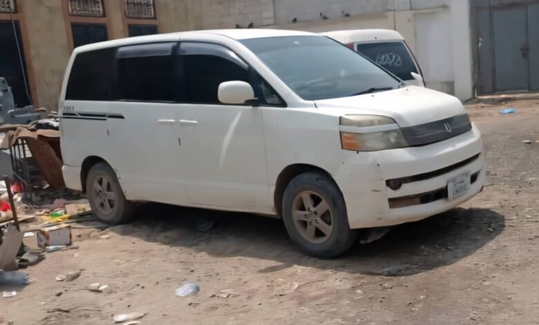 تستخدم وسيلة نقل ( باص ) كمصيدة لهم.. شرطة القاهرة بمنصورة عدن تـ.ـطيـ.ـح بـ.ـعصـ.ـابة نشل المواطنين 1 adfd4901 db46 4c90 b63c ce4ee97f686a