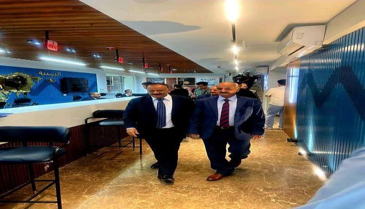 وزير يوجه بسرعة إنجاز الدراسة والتصاميم لإنشاء المركز الاقليمي لصيانة وخدمات الطائرات في مطار عدن 1 20250907 adenmedia 5
