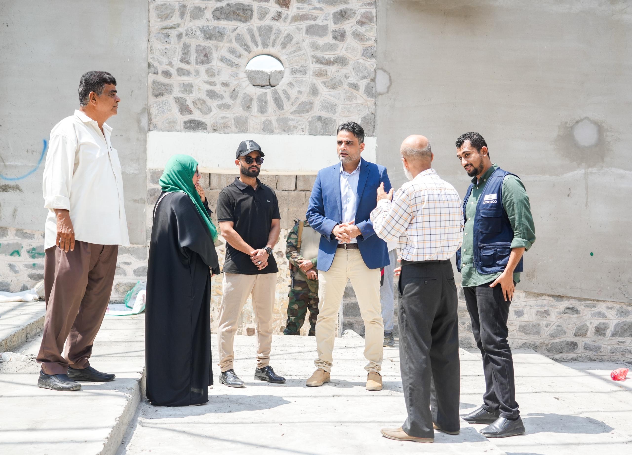 نائب وزير الإعلام يتفقد مشروع إعادة تأهيل سينما أروى بالعاصمة عدن بدعم من اليونسكو 1 54e2e8dc 471a 4c87 800a c1690fdafbbf