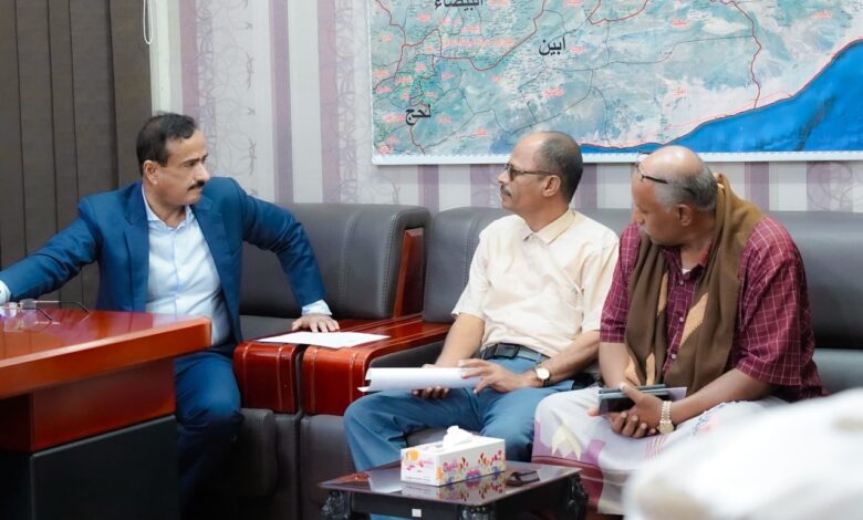 المحافظ بن الوزير يؤكد على دور السلطات المحلية بالمديريات في تحسين الخدمات المقدمة للمواطنين 1 552634543 1129914842570581 8540573220356915460 n
