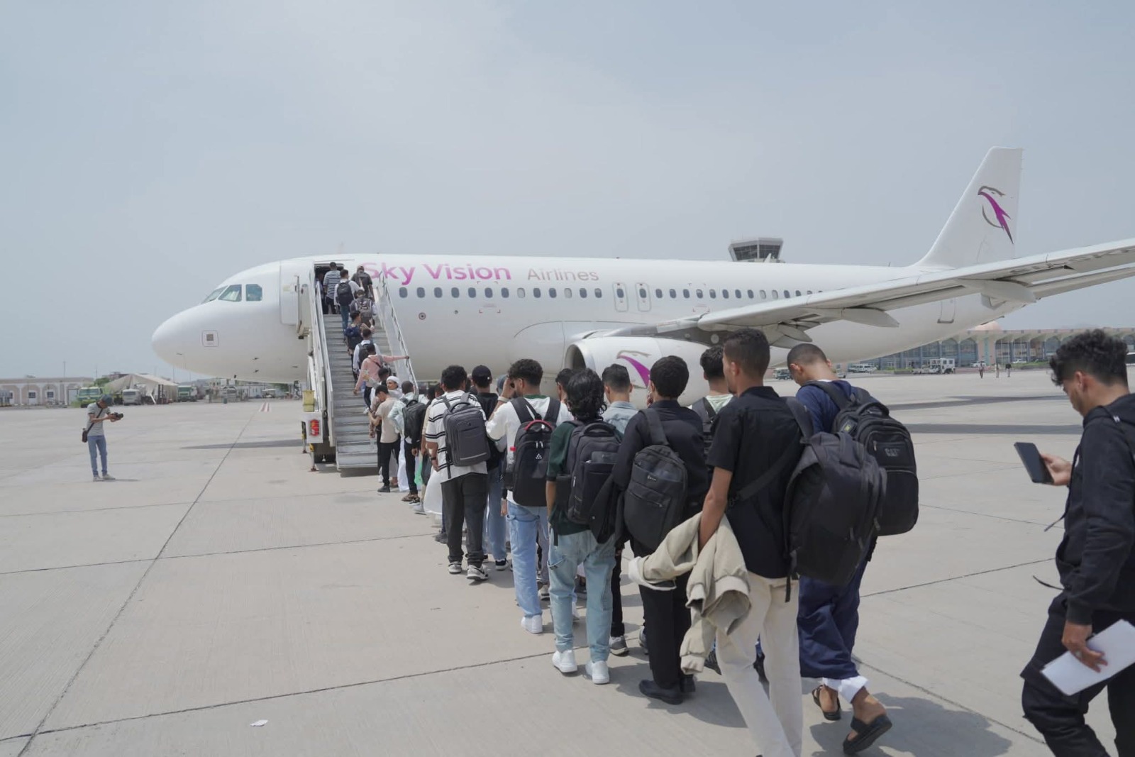 المنح الدراسية الإماراتية.. جسر الأمل لصناعة مستقبل الجنوب 1 824873fa 0c6c 46b2 b0f9 0cb2ea535e3d