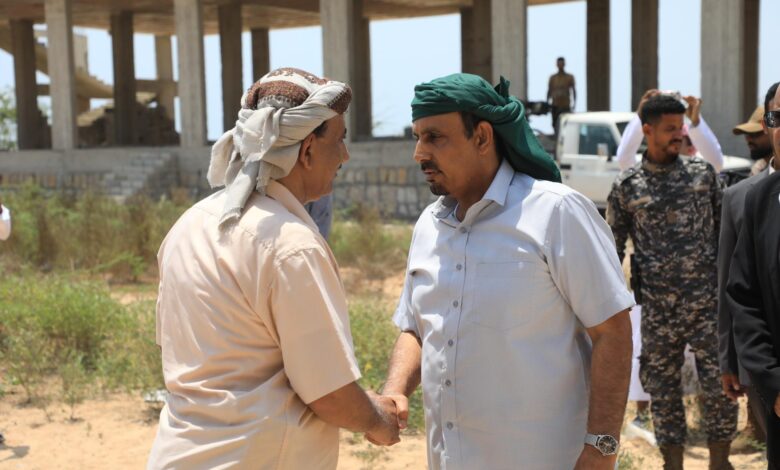 محافظ حضرموت يقدم التعازي في وفاة الفقيد صلاح بن سالم باذياب 1 G1XUDjfXoAEqQIu