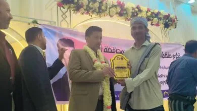 رئيس تنفيذية انتقالي أحور ومدير عام المديرية يكرمان المناضل حسن غيثان الكازمي في زنجبار 4 IMG 20250915 WA0023