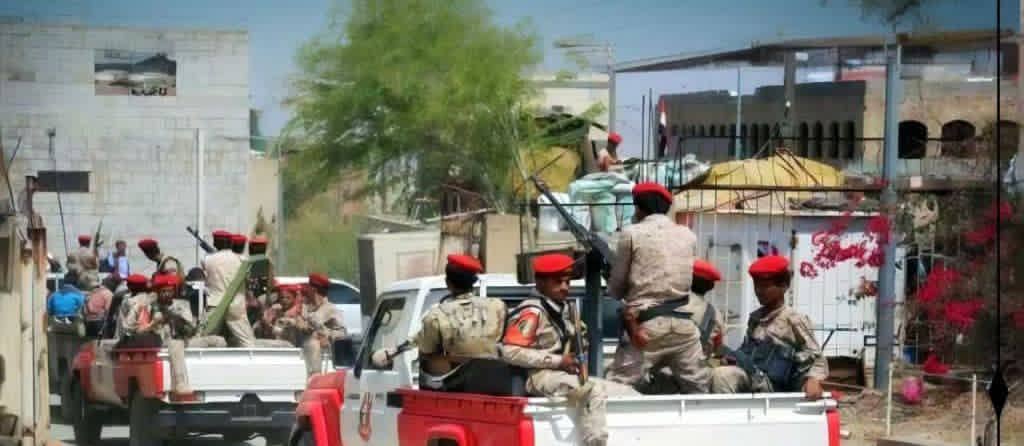 تعز.الشرطة العسكرية تضبط شحنتين محملتين بـ.ـمـ.ـبـ.ـيـ.ـدات وأسمدة كـ.ـيـ.ـمـ.ـاويـ.ـة بالكدحة 1 IMG 20250916 WA0076