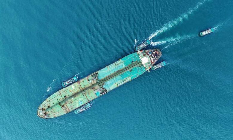 فرنسا تحتـ. ـجز ناقلة نفط روسية زاعمة: تحليلات تشير إلى دوافع سـ. ـياسية واقتصادية 1 20250620 zia d204 160