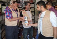 عدن.. إغلاق أحد محلات البهارات يمارس الغش التجاري في مديرية المنصورة 7 65073aa3 f821 4d28 b270 9de917692d80