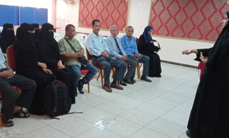 بحضور الوكيل الشبيحي.. مؤسسة الأمل التنموية للطلاب المتفوقين تقيم محاضرة توعوية 1 IMG 20251019 WA0026