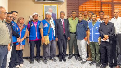 محافظ لحج يبحث مع وفد ماليزي ومؤسسة بصمات مجالات التعاون التنموي والإنساني بالمحافظة 9 IMG 20251030 WA0115