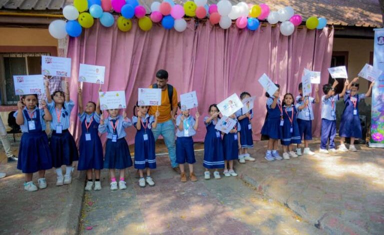 كلية التربية بعدن تحتفي بالطفولة بفعالية تربوية ملهمة 1 20251119 adenmedia 5 768x512 1