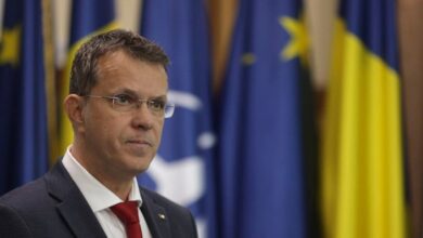 فضيحة سيرة ذاتية تُطيح بوزير الدفاع في هذه الدولة .. فما الحقيقة المخفية؟ 2 2025112820312876A2