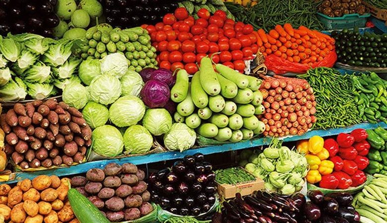 أسعار للفواكه والخضروات بالعاصمة عدن 1 556 2