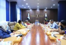 هيئة الشؤون الاجتماعية تستعرض أوضاع أسر الشهداء والجرحى والتحديات التي تواجههم 8 6922ec87c0d9e