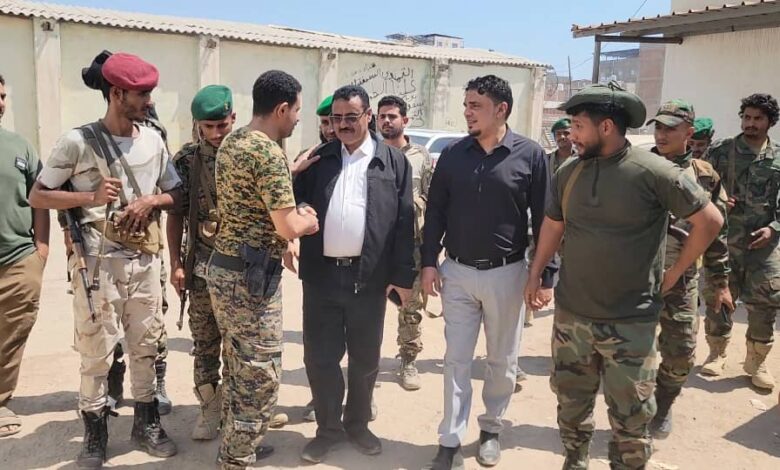 “الداؤودي” و”الحسيني” يتفقدان مستوى الأداء والإنضباط بالقطاع الثالث حزام أمني بمديرية المنصورة 1 IMG 20251115 WA0019