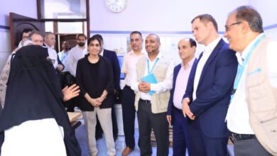 وفد رفيع من الخارجية البريطانية واليونيسف يزور مجمع دار سعد الصحي للاطلاع على مستوى الخدمات الصحية بالمديرية 5 IMG 20251119 WA0014