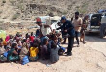 مؤسسة خيرية تعلن عن توزيع مساعدات غذائية للمهاجرين الأفارقة في منطقة رفض بشبوة 7 IMG 20251121 WA0023