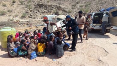 مؤسسة خيرية تعلن عن توزيع مساعدات غذائية للمهاجرين الأفارقة في منطقة رفض بشبوة 5 IMG 20251121 WA0023