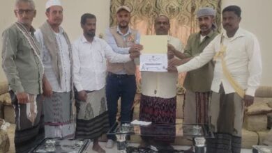 شركة شيبا بيز ( Sheba Bees ) تكرّم نحالي وادي يبعث بحضرموت 3 IMG 20251125 WA0034