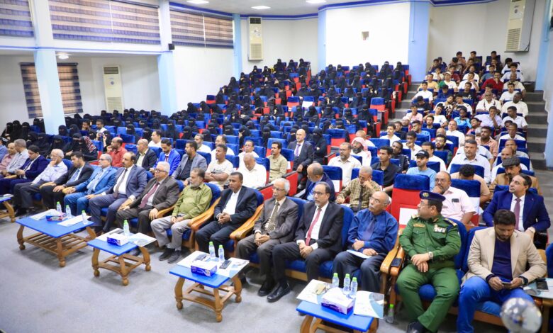 السفير البحسني يحضر تدشين فعاليات أسبوع البحث العلمي الرابع بجامعة حضرموت 1 IMG 20251125 WA0035