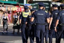 السلطات الألمانية تغلق جمعية إسلامية على خلفية لافتة احتجاجية 10 IMG ٢٠٢٥١١٠٥ ٢٣١٣٣٥