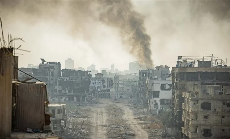 غارة إسرائيلية غرب غزة تقتل 4 بينهم قيادي بارز في حماس 1 20251213181334530IW