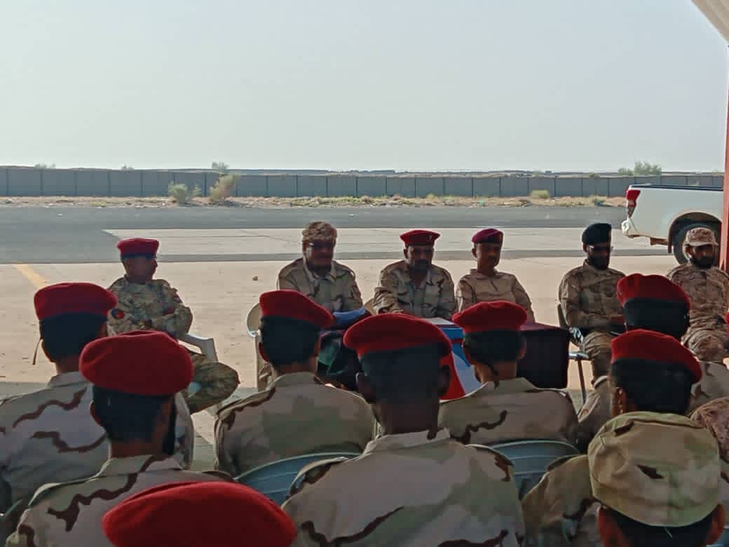 أركان اللواء الخامس حزم يشدد على الواجب والدور المهم في الدفاع عن الجنوب وشعبه 1 IMG 20251203 WA0102