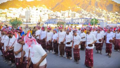 المكلا تشهد ذروة الحشود الجماهيرية اليوم الجمعة بمهرجان فني مؤيد للاستقلال (تفاصيل) 5 IMG ٢٠٢٥١٢١٢ ١٨٢٦٥٩