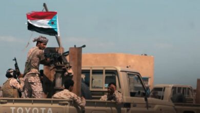 تطورات مفاجئة في هضبة حضرموت.. ما حقيقة التوتر العسكري في غيل بن يمين؟ 3 ٢٠٢٥١٢٣١ ٠٥٤٤٢٤