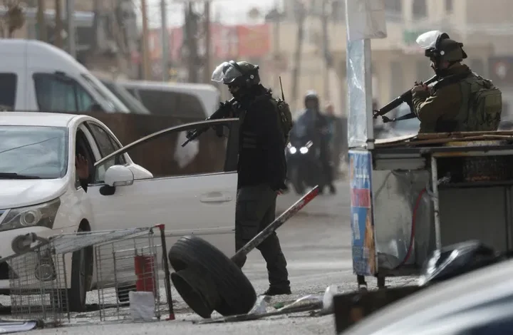 2026 01 27T090514Z 699606246 RC2J9JA2NZE0 RTRMADP 3 ISRAEL PALESTINIANS WEST BANK RAID