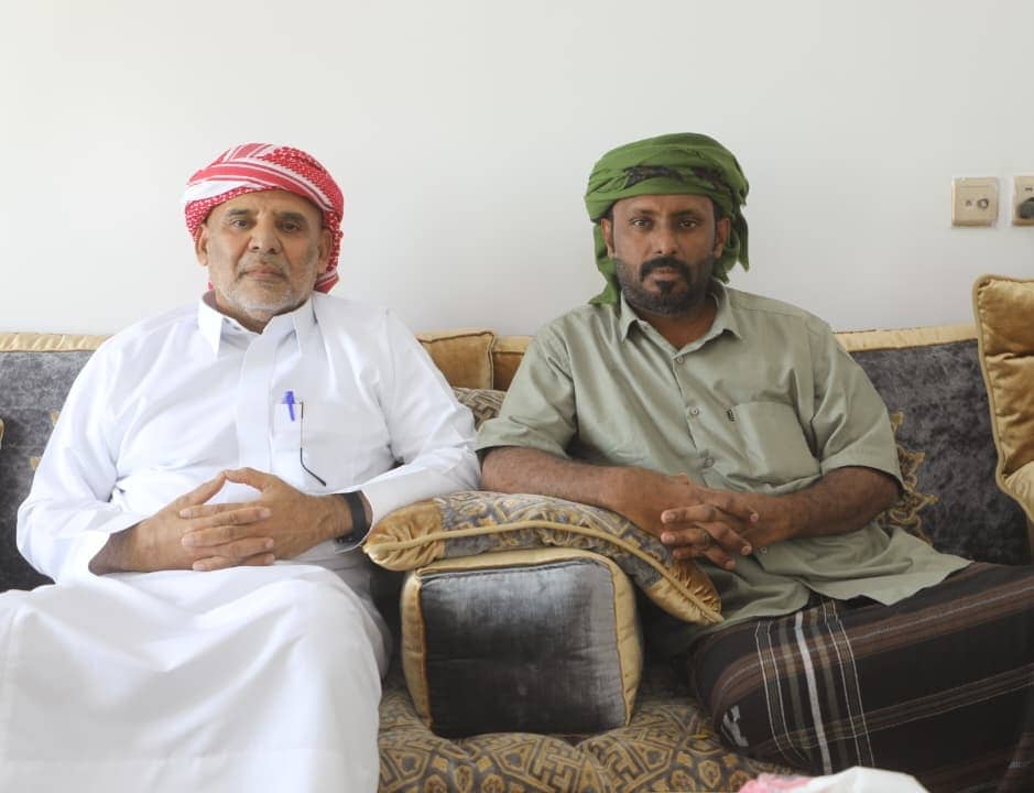 الشيخ بن حبريش يستقبل أمين عام مجلس حضرموت الوطني 1 IMG 20260112 WA0018