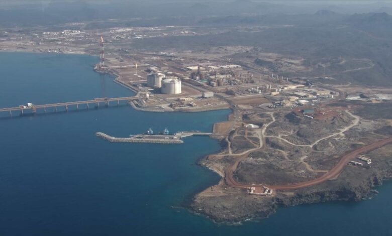 السعودية تستولي عسكريًا على بلحاف وتقصي الشركة الفرنسية تمهيدًا لإعادة الإنتاج عبر شركة كورية 1 WhatsApp Image 2026 01 15 at 19.47.11