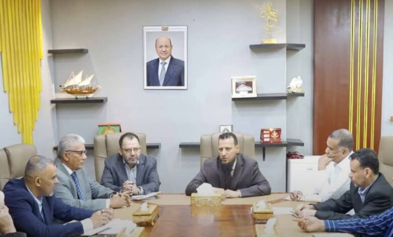 استجابةً لآمال التربويين.. محافظ العاصمة عدن يحمي "حافز المعلم" بقرار جديد 1 ٢٠٢٦٠١٢٩ ١٣٣٥٢٧