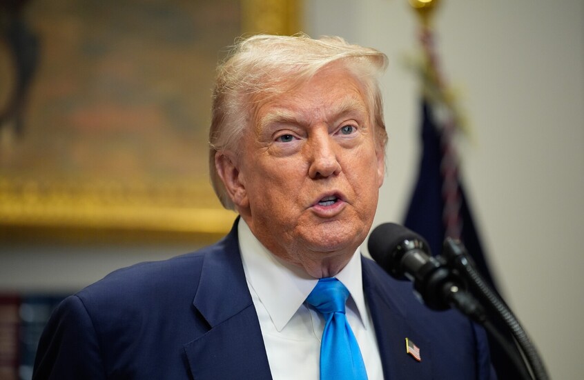 ترامب يعلن عن اجتماع "بالغ الأهمية" مع عصفورة 1 698804ab4236046058286c36