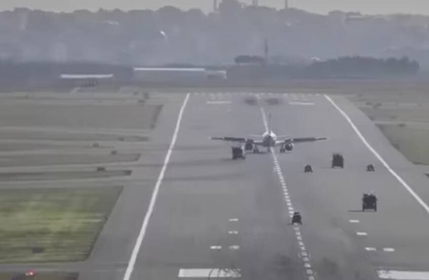 طائرة مصرية تهبط اضطراريا في إسطنبول قبل كارثة محققة 1 69890e73423604694202aefb