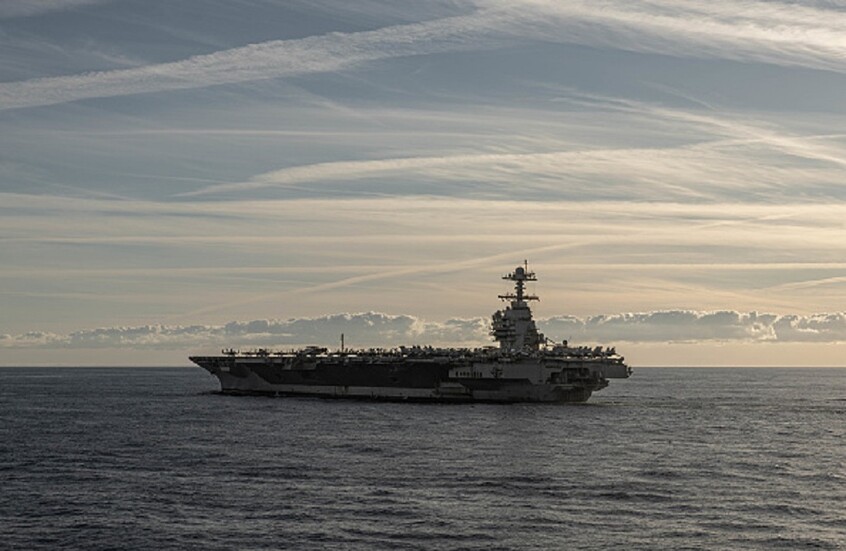 ترامب ينشر صورة تحمل تهديدا صامتا لإيران 1 698fec1042360441714a0bb9