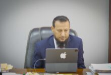 المحافظ عبد الرحمن شيخ يبحث مع السفيرة الفرنسية آفاق التعاون وسبل دعم مسارات التنمية في العاصمة عدن 8 FB IMG 1773698096056