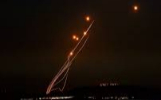 جبهة الشمال تشتعل.. "حزب الله" يكسر صمت الهدنة برشقة صاروخية "نوعية" نحو حيفا والجليل 1 ٢٠٢٦٠٣٠٢ ٠٥١٥٢٢