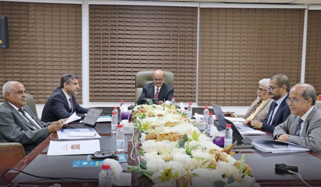 قرارات من "البنك المركزي" العاصمة عدن يضبط موازين التداول النقدي 1 ٢٠٢٦٠٣٣٠ ٠٠٣٣١٢