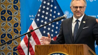 69e686814c59b70e6a2dde6c