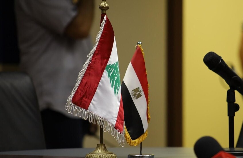 69f100cf4236040a3b246568