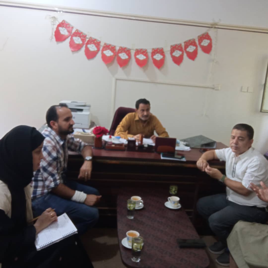 مدير عام مستشفى الامراض النفسية يلتقي مدير مؤسسة يمان 1 IMG 20260414 WA0046