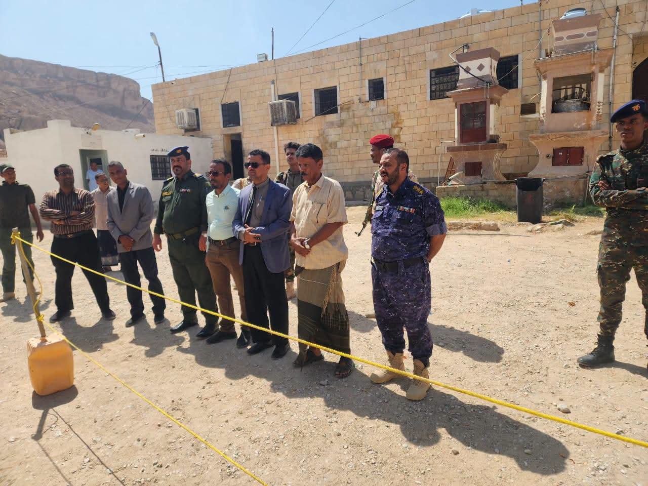 النيابة العامة بسيئون تنفذ حكم القصاص بحق مدان بجريمة قتل عمد 1 img 20260908 wa0010