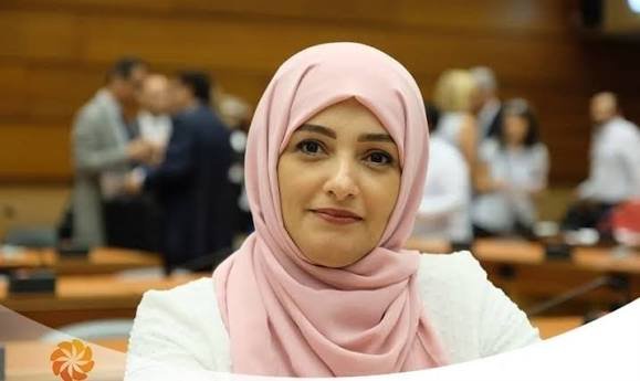 الحقوقية هدى الصراري تؤكد أن استهداف مطار عدن انتهاك صريح للقانون الدولي 1 images 6 1
