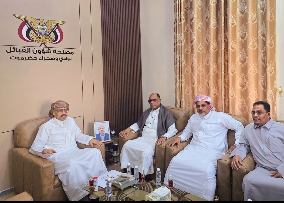 التميمي مدير عام مصلحة شؤون القبائل يلتقي قيادة الأمانة العامة لمرجعية قبائل حضرموت 1 img 01