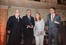 معتز صدقي يهنئ شريف فتحي بتتويجه بجائزة الريادة العالمية من المجلس الدولي للسياحة والسفر 7 img 20261009 wa0181